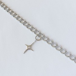 Wind Cross Female Clavicle...